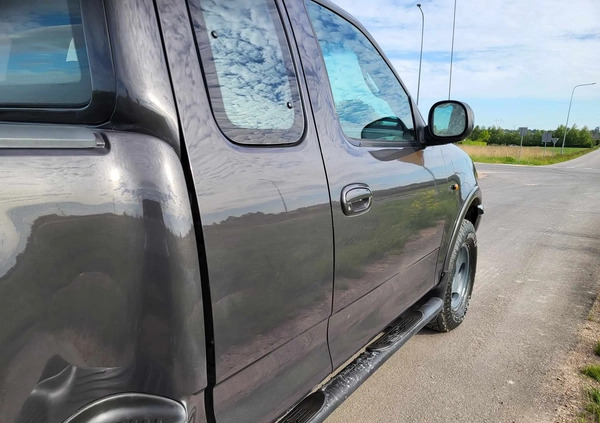 Ford F150 cena 24600 przebieg: 390000, rok produkcji 1998 z Serock małe 137